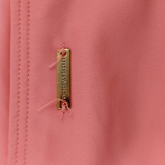 Victoria Secret size large peach bikini bottom, lined - Picture 3 of 6
